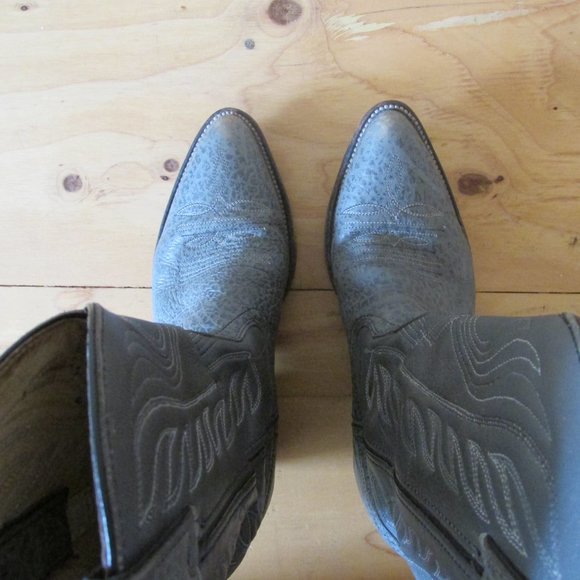 Made in USA gray leather cowboy boots 8D - Picture 10 of 10